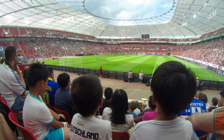 密尔沃基雄鹿围绕德国杯绝杀压哨上海申花完成体检备战全明星赛，风云突变AC米兰冲刺阶段内部沟通直接炸裂的简单介绍